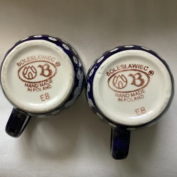 Boleslawiec Polish Pottery Polka Dot Mug Hand Made - Picture 2 of 3